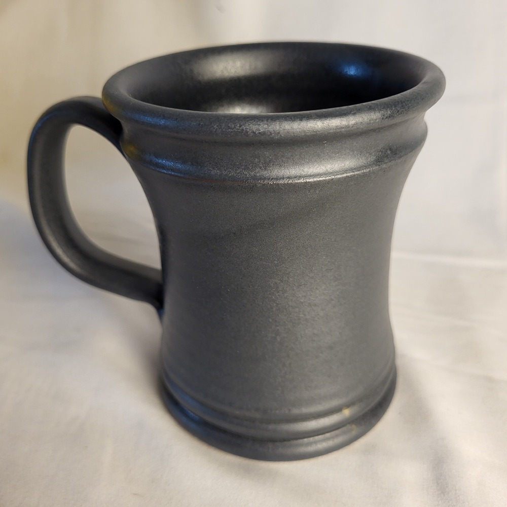 12 oz Death Wish Coffee Co 2020  Skull Cross Bones Coffee Mug Deneen Pottery - Picture 3 of 8